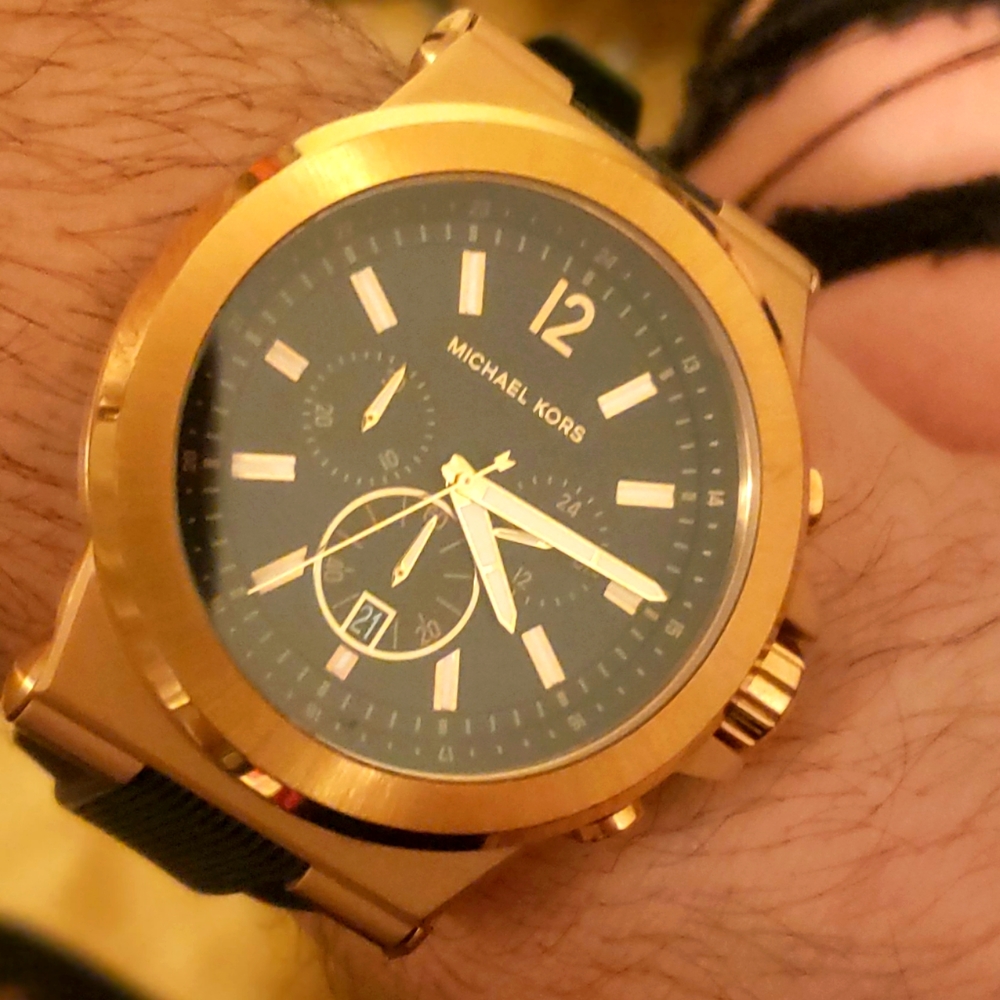 Michael kors rose gold & black watch